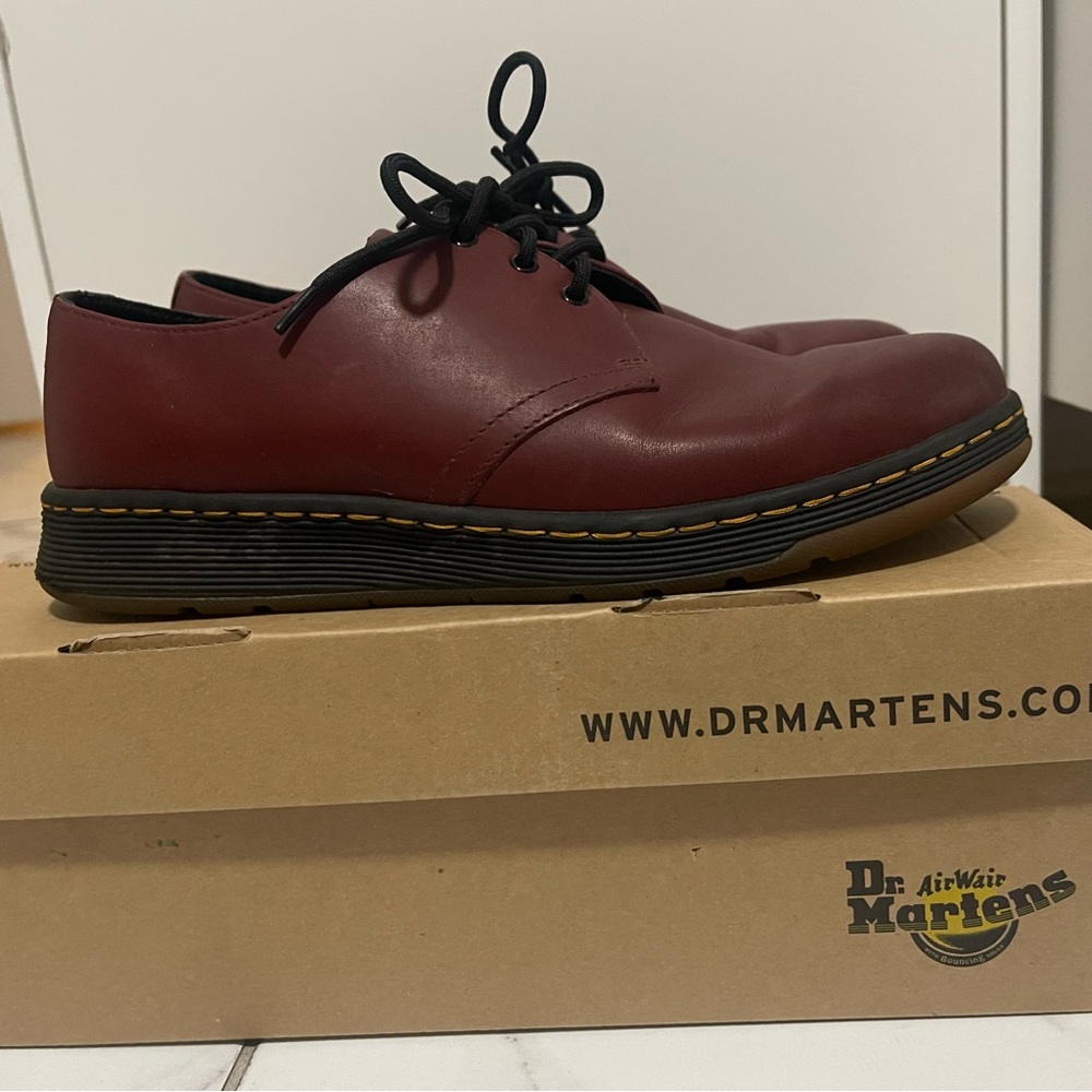 Dr. Martin men size 9